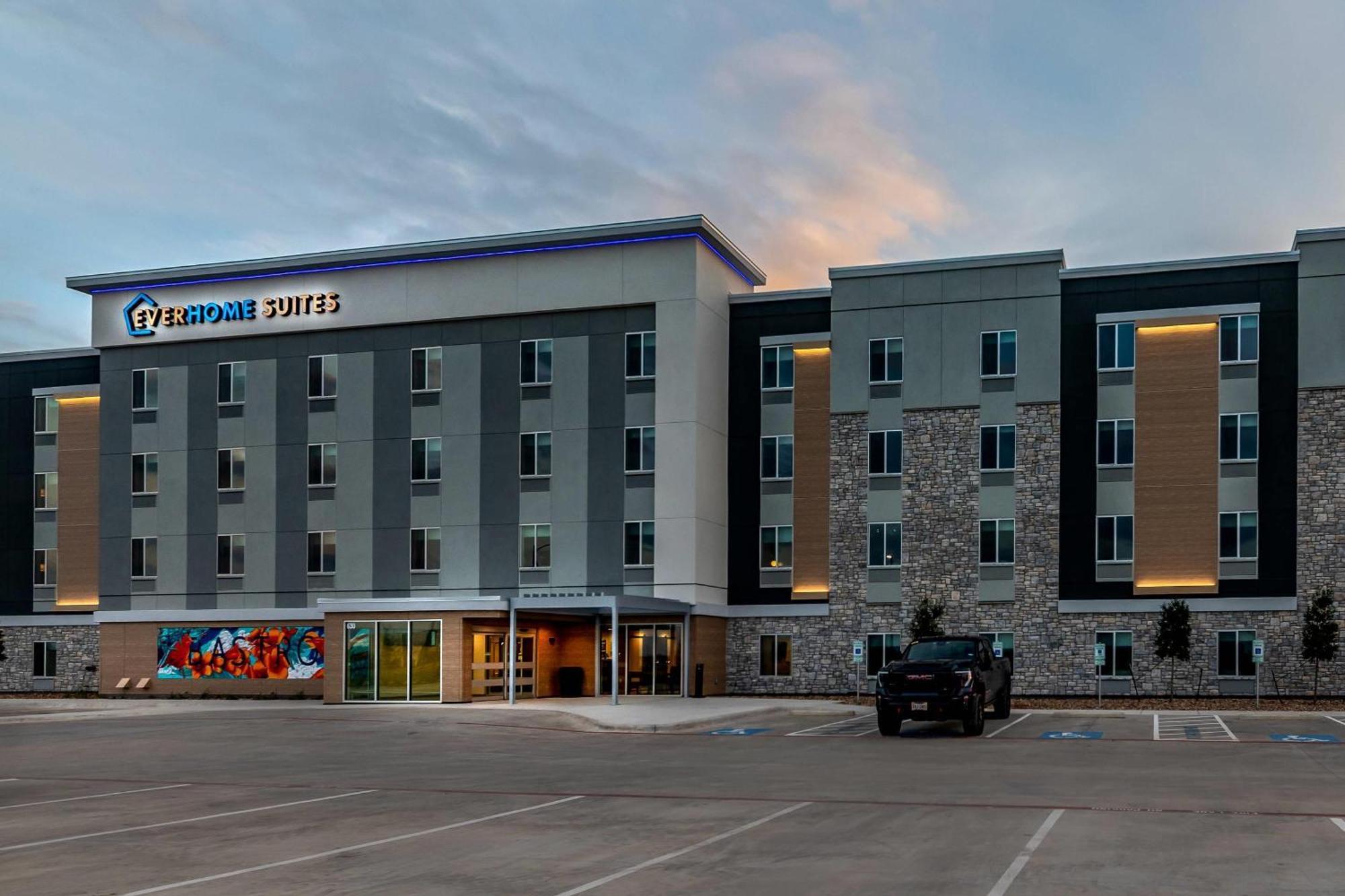 Everhome Suites Bastrop Exteriör bild